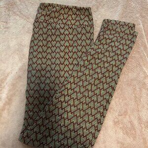 Chevron-Pattern LuLaRoe Leggings Tall & Curvy (TC) Fits Pants Size 12-18 (Brown)